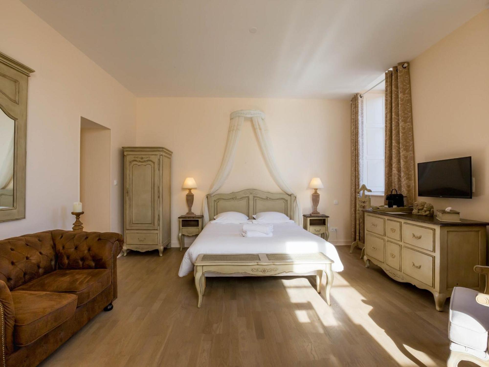 Le Cara - 4 Appartements Calmes Et Chics Au Coeur De Beaune Beaune  Szoba fotó