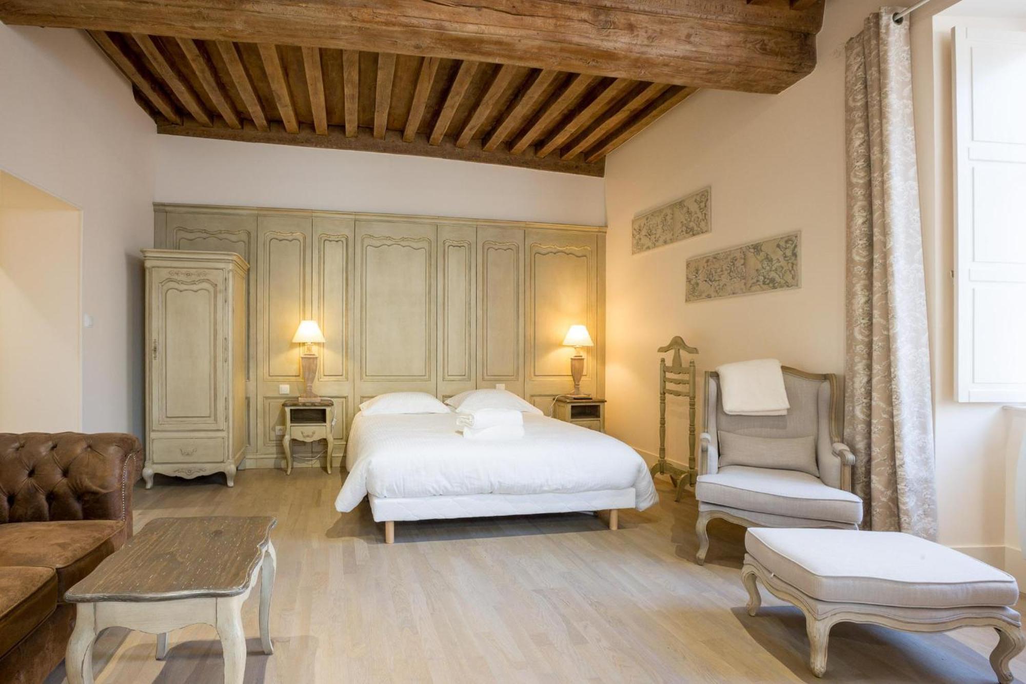 Le Cara - 4 Appartements Calmes Et Chics Au Coeur De Beaune Beaune  Szoba fotó