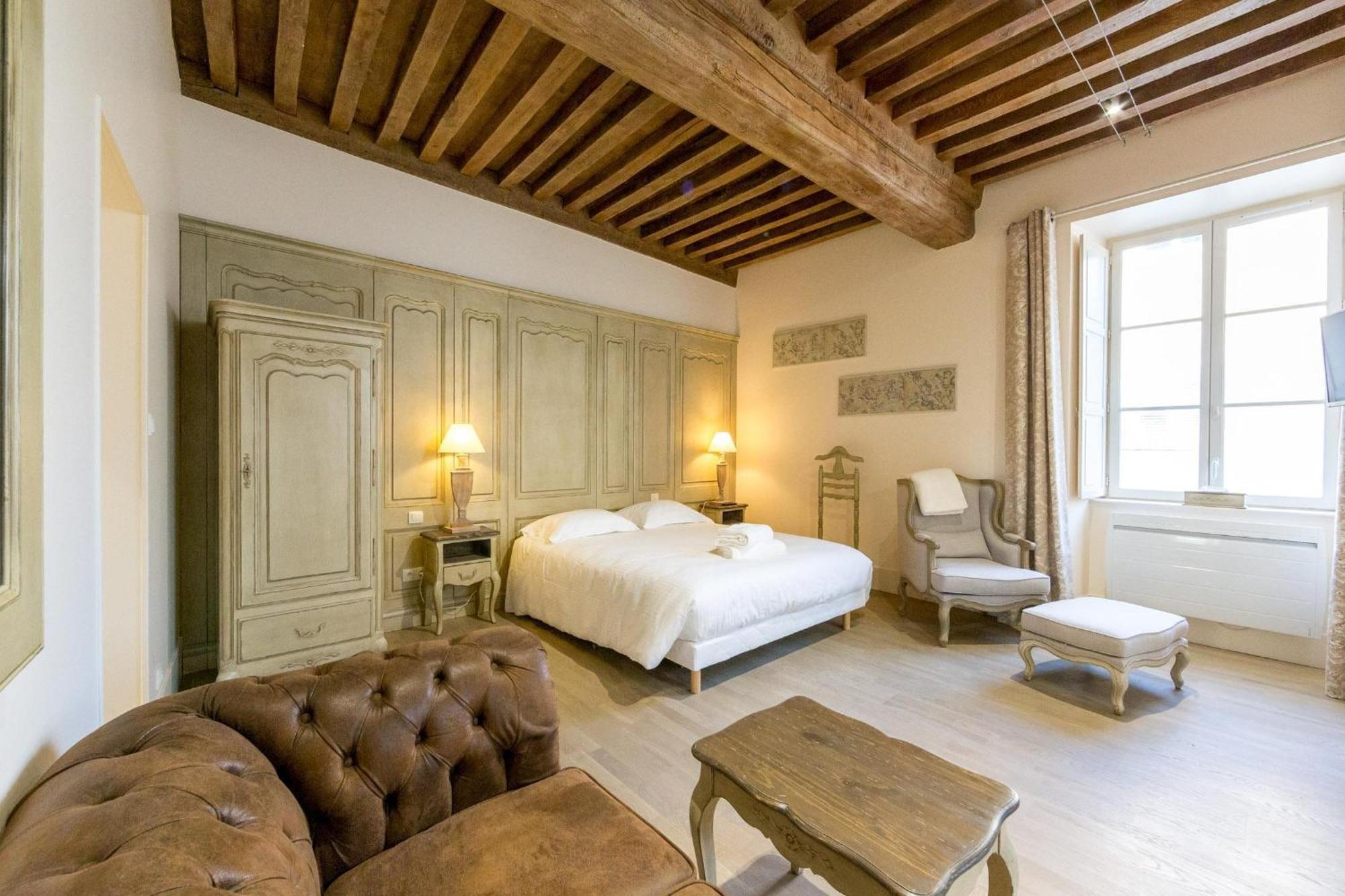 Le Cara - 4 Appartements Calmes Et Chics Au Coeur De Beaune Beaune  Szoba fotó