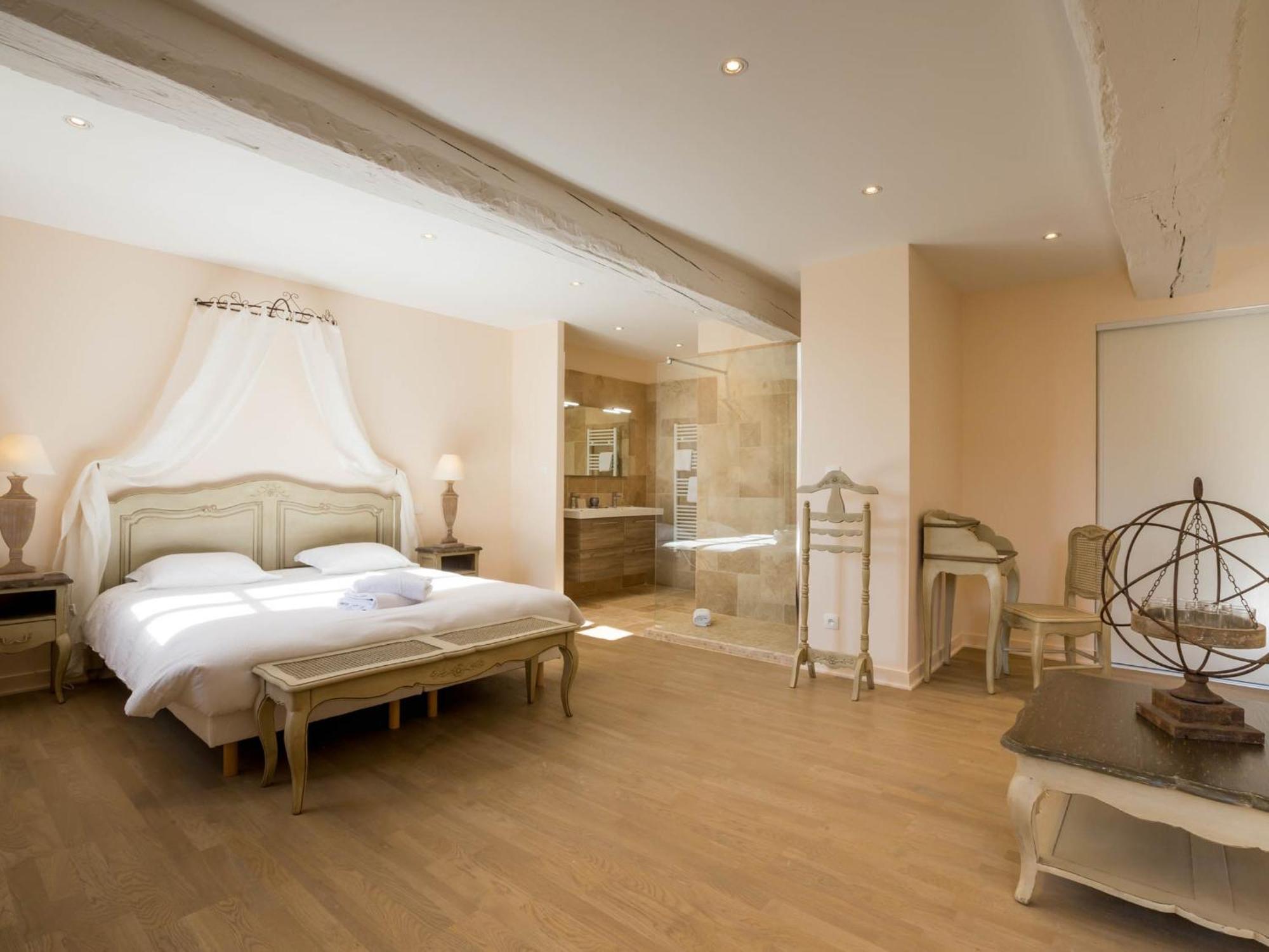 Le Cara - 4 Appartements Calmes Et Chics Au Coeur De Beaune Beaune  Szoba fotó